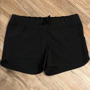 Magellan Outdoors Black Fish Gear Shorts